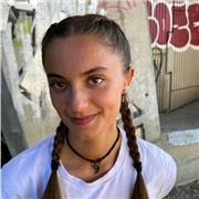 Soy estudiante de Laboratorio Clínico y Biomédico, y ofrezco clases personalizadas para primaria, ESO y bachillerato